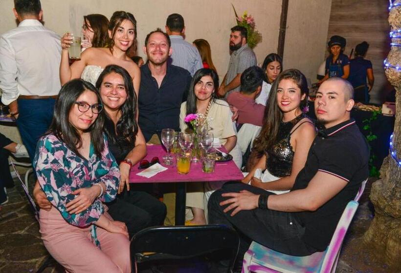اتاق استاندارد, Bbcasita