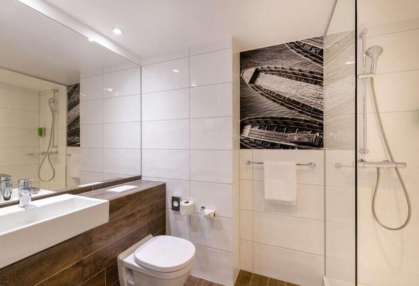 Люкс, Ibis Styles Tuebingen