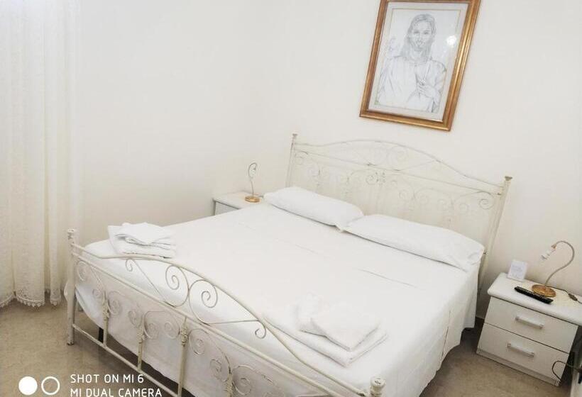 Апартаменты 2 Спальни, B&b Alloggio In Villa Cristina