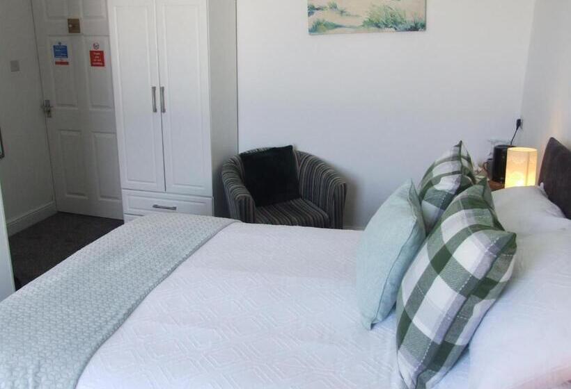 Номер Deluxe Кровать Кинг, Coach Guest House