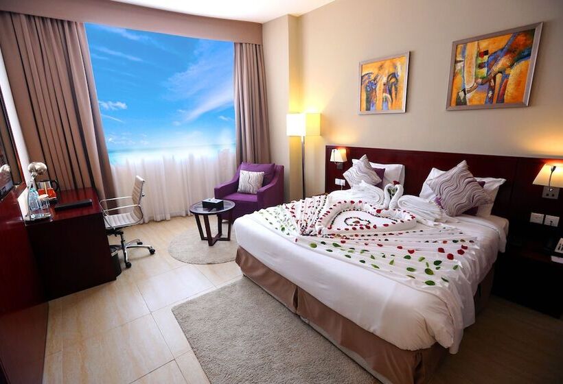 Классический Номер Вид на Море, V Hotel Fujairah