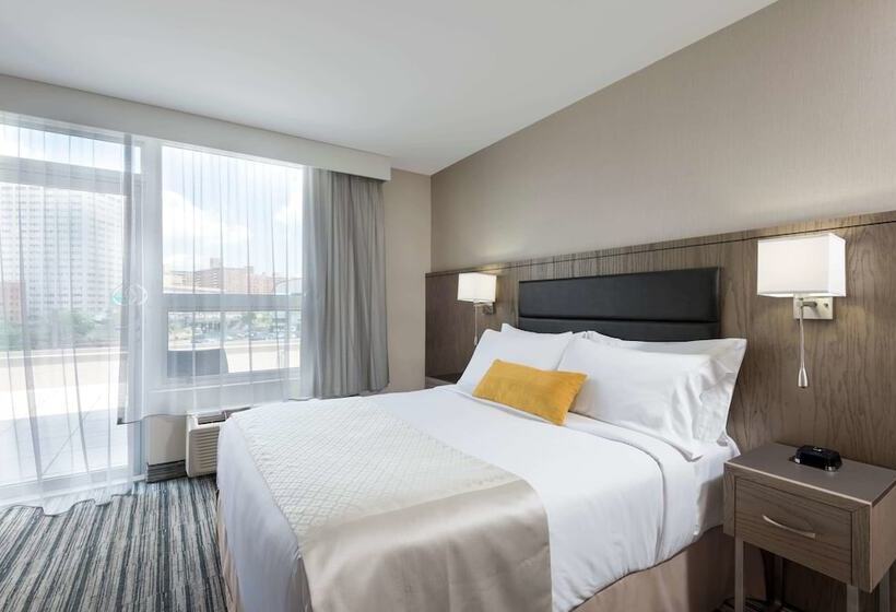 Номер Стандарт Адаптированный для Инвалидов, Wyndham Garden Laguardia South