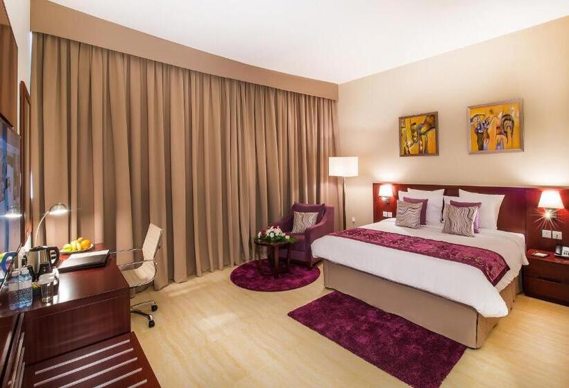 Люкс 2 Спальни, V Hotel Fujairah