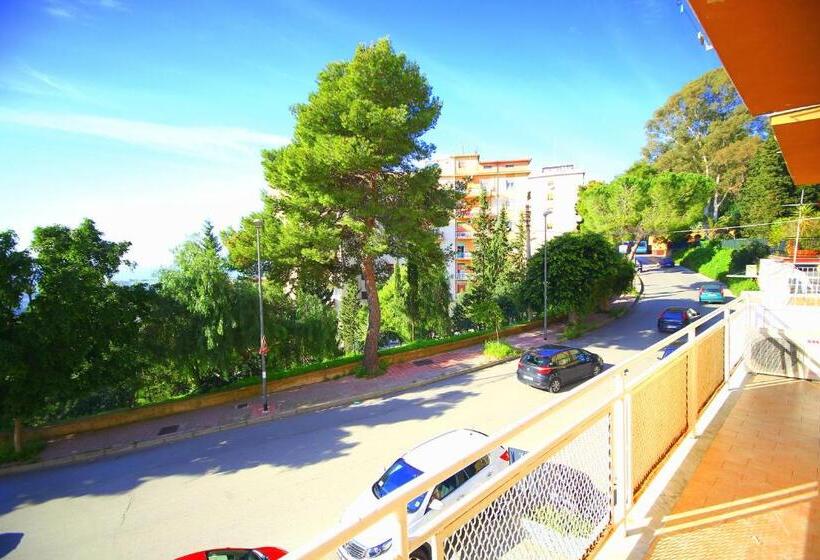 スタンダードルーム, B&b Sulla Via Dei Templi
