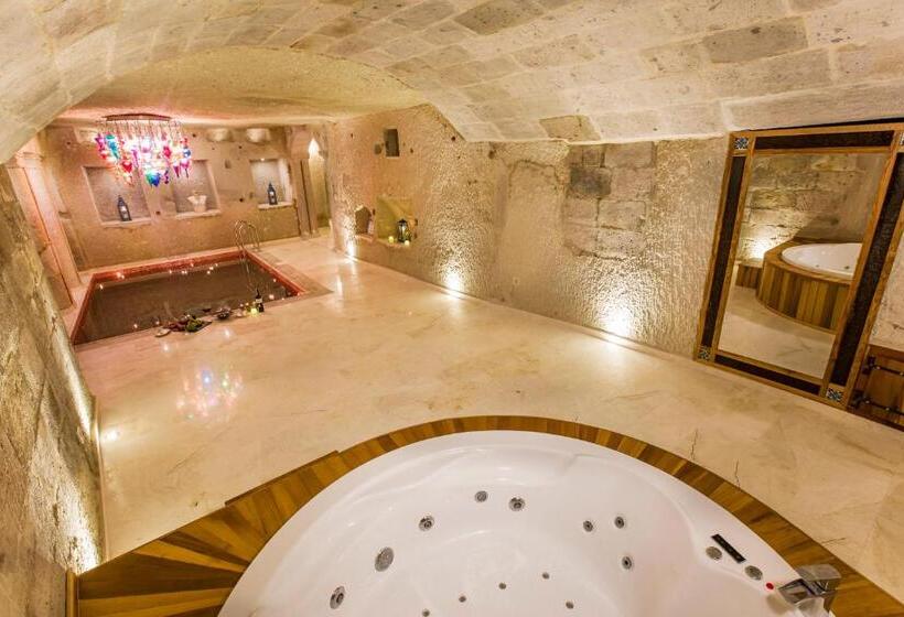 سوییت, Imperial Cave Suites & Spa