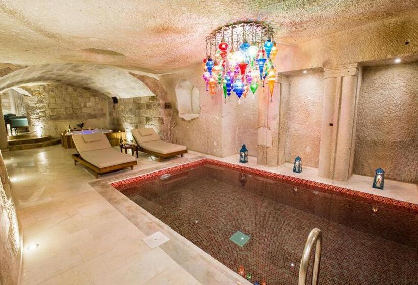 سوییت, Imperial Cave Suites & Spa