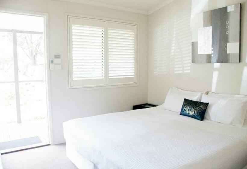 스탠다드 스튜디오 킹침대, Nepean Shores By Gateway Lifestyle Holiday Parks