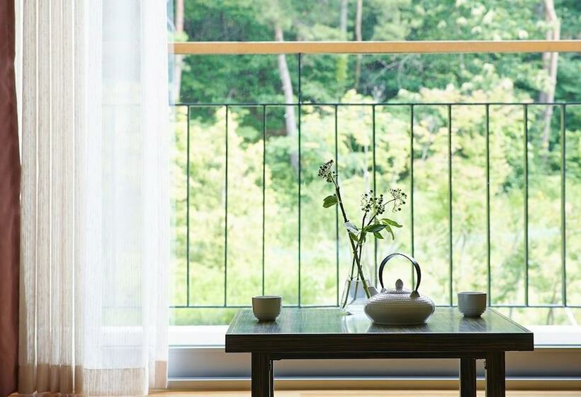 Номер Deluxe, The Suites Hotel Namwon