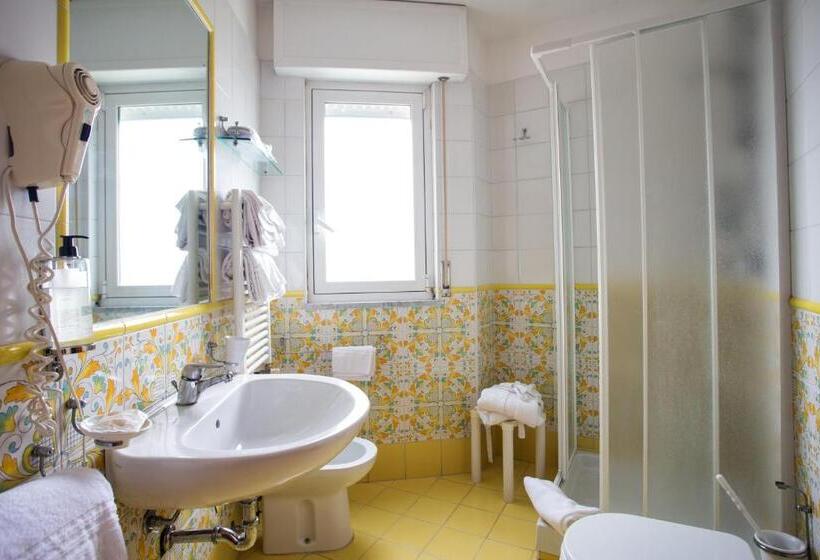 Номер Стандарт, Villa Serena