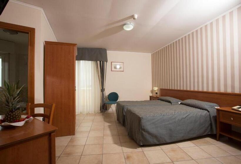 Номер Стандарт, Villa Serena