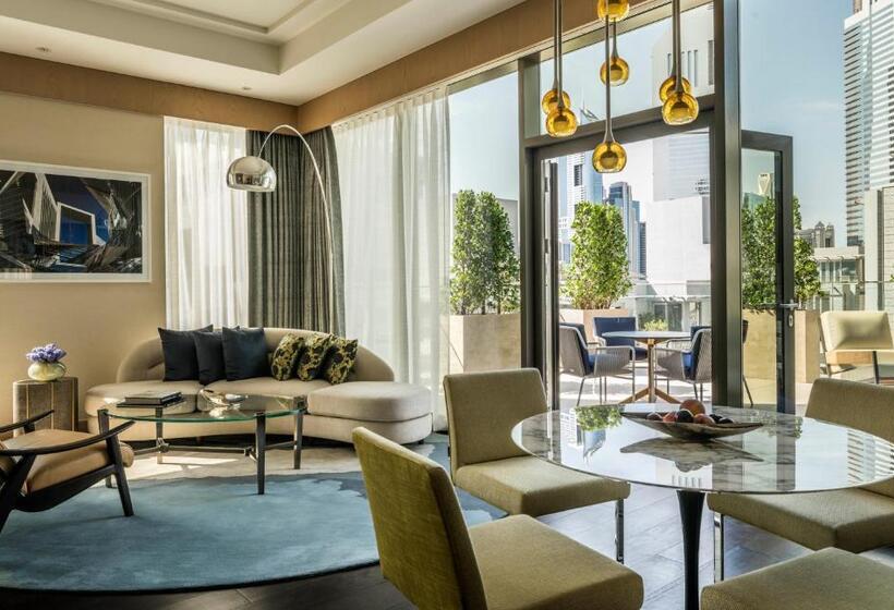 Люкс Кровать Кинг, Four Seasons Hotel Dubai International Financial Centre