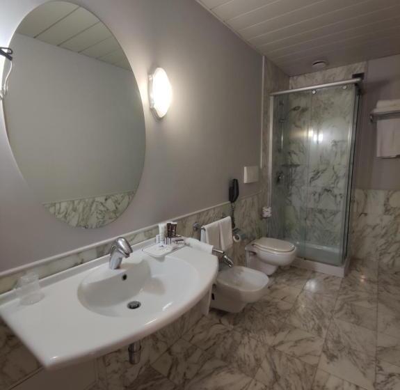 Четырехместный Номер Стандарт, Vittoria Parc