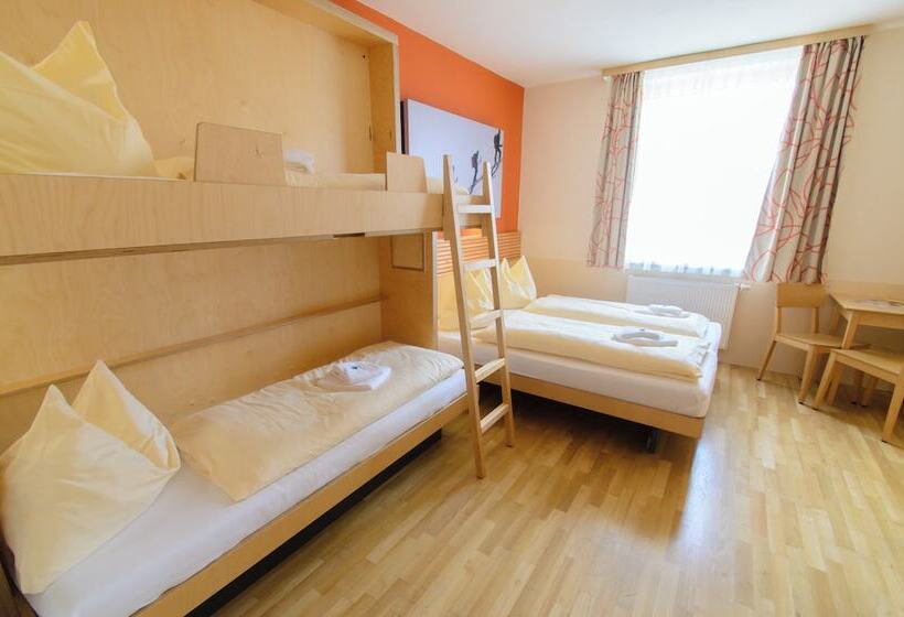 Четырехместный Номер Стандарт, Jufa Hotel Schladming