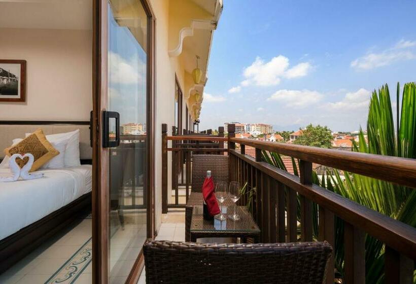 带阳台的豪华间, Silkotel Hoi An