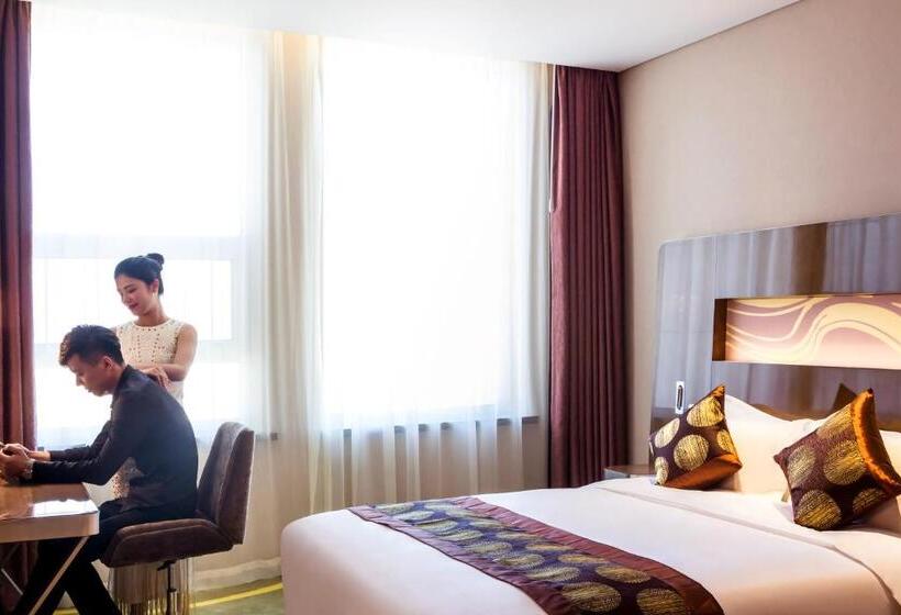 Полулюкс, Novotel Daqing Haofang