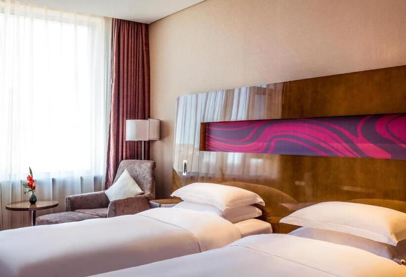 Номер Superior, Novotel Daqing Haofang