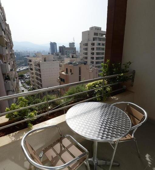 استودیوی استاندارد, Nest 1