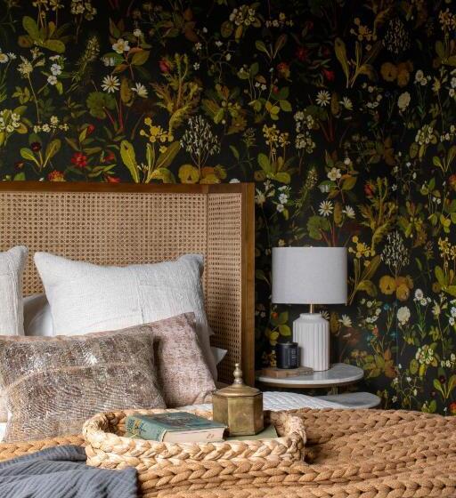Семейное Бунгало, The Craft House Inn