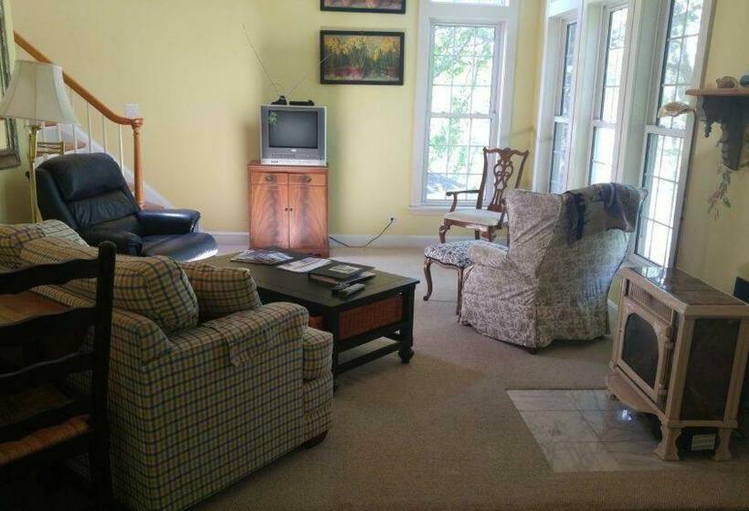 Люкс Вид на Море, Harpswell Inn