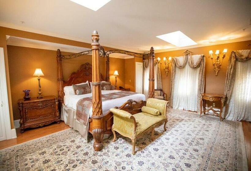 スイート, 1840s Carrollton Inn