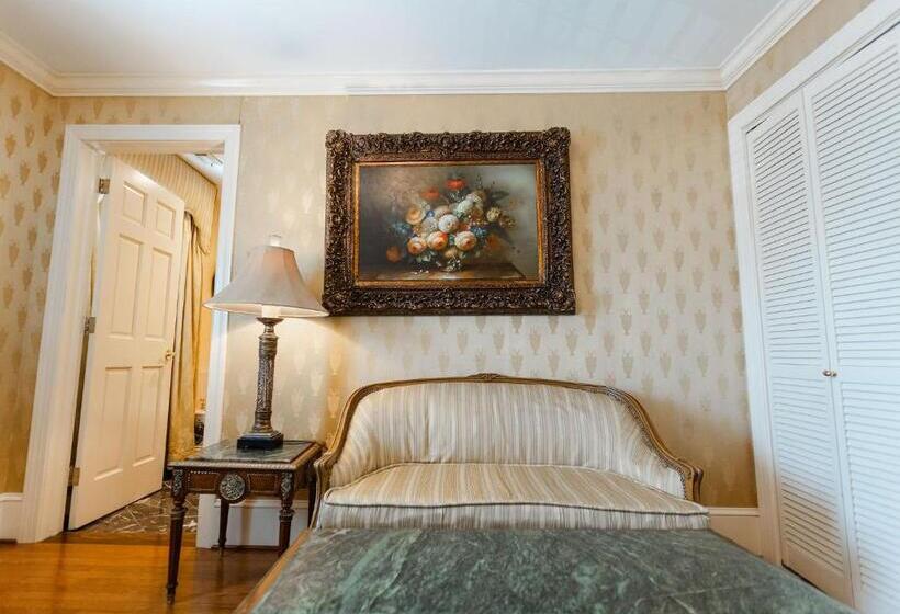 スイート, 1840s Carrollton Inn
