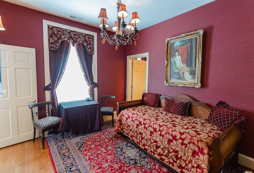 スイート, 1840s Carrollton Inn