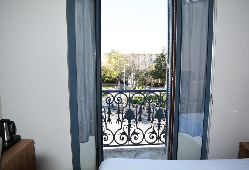Номер Superior, Le Grand Hôtel Molière