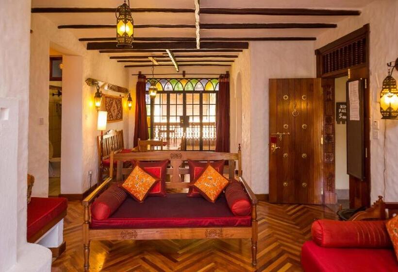 3 Bedroom Suite, The King Post