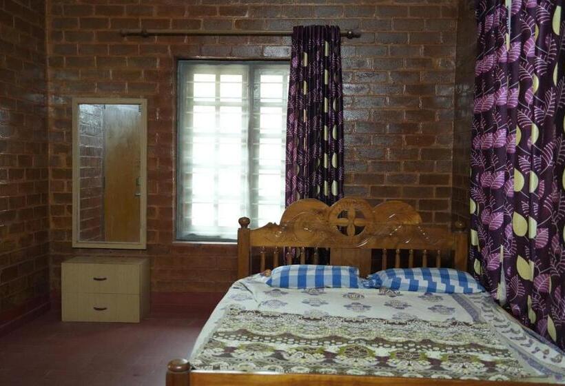 ویلای یک اتاق خوابه با استخر شنا, Sree Resorts