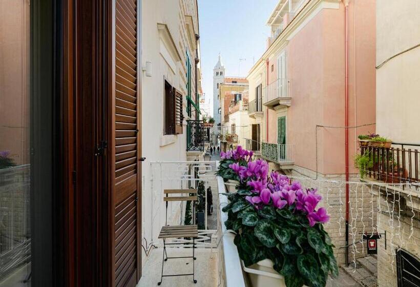Номер Стандарт с Балконом, Al Borgo Antico