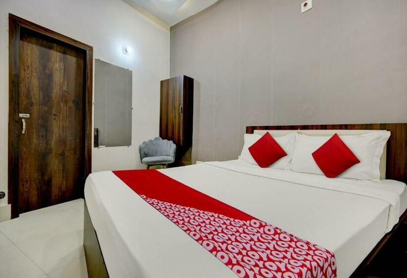 Трехместный Номер Классика, Oyo Flagship Inder Guest House