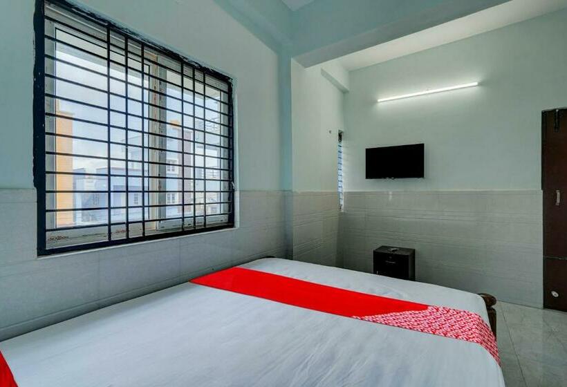 Трехместный Номер Классика, Oyo Flagship Sri Sai Lodge