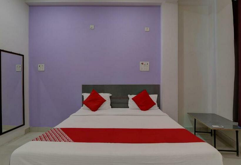Трехместный Номер Классика, Oyo Flagship Holiday Banaras Stay