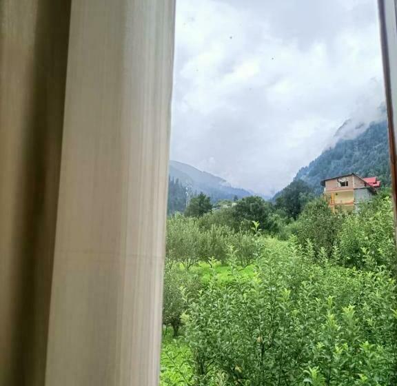 اتاق استاندارد با بالکن, Farm Hostel & Camps