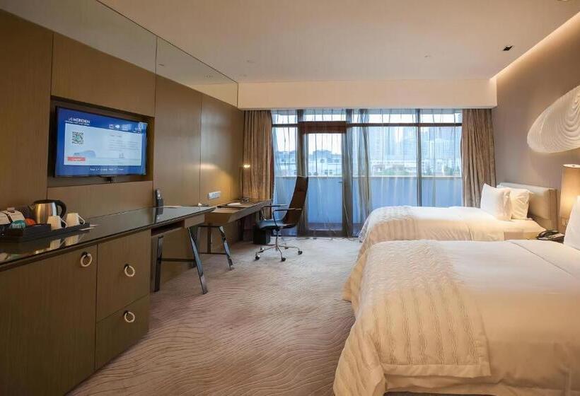Номер Клуб, Le Meridien Qingdao West Coast