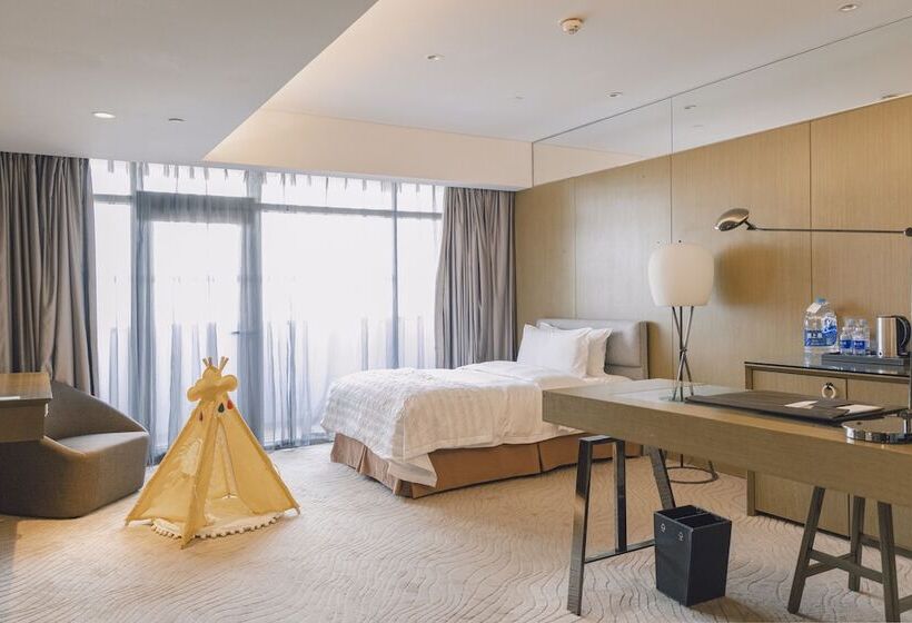Family Suite, Le Meridien Qingdao West Coast