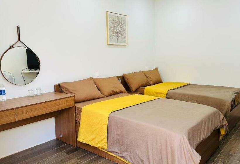 Номер Deluxe, Na Hostel Hue
