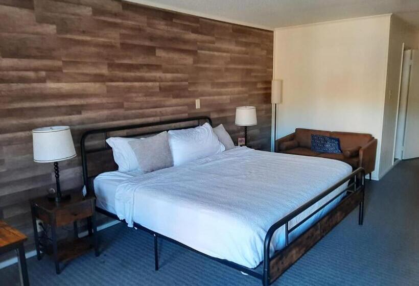 سوئیت با تخت بزرگ, Timber Ridge Lodge Gatlinburg