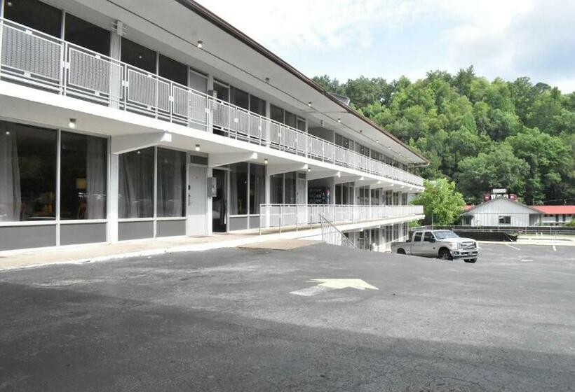 اتاق استاندارد, Timber Ridge Lodge Gatlinburg