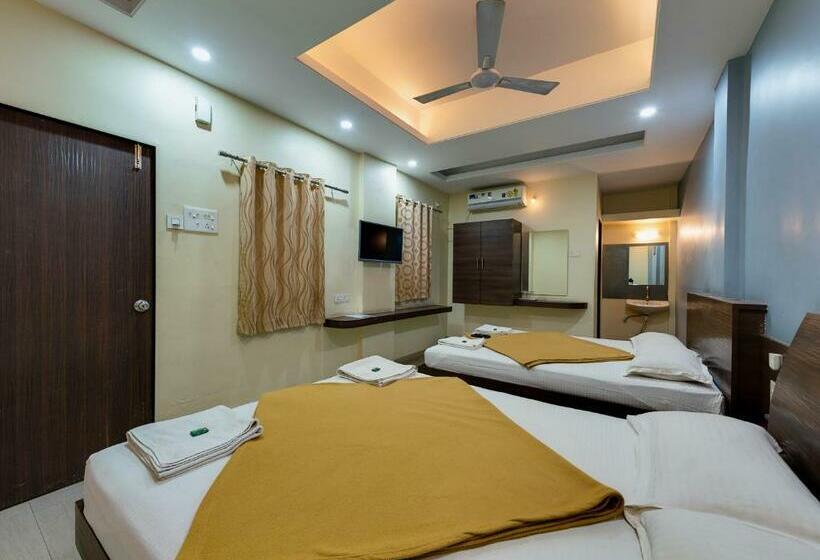 Четырехместный Номер Стандарт, Radhakrishna Couple Friendly
