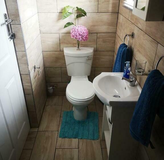 Хижина, Dublin Guest House