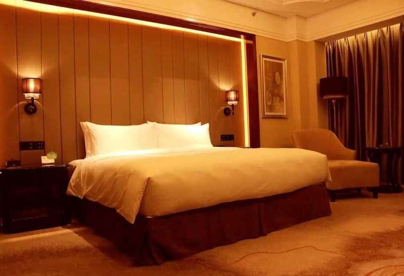 Номер Deluxe, Wyndham Grand Plaza Royale Xianglin Shaoyang