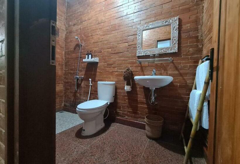 Семейный Номер, La Tavisa Hotel Borobudur