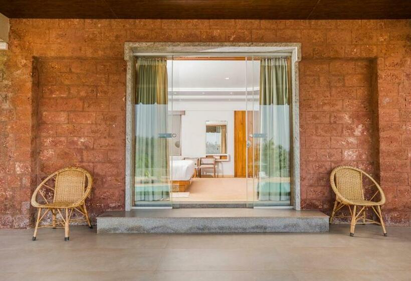 Люкс Премиум, Urmilaa Green County Resort 35 Km From Kolhapur