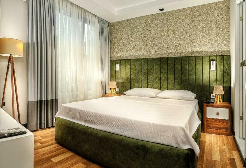 标准间, La Mia Suites