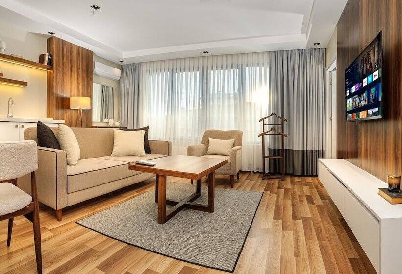 豪华套房, La Mia Suites