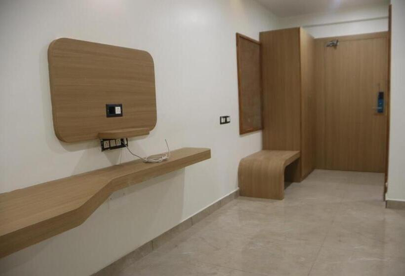 豪华房间, The Sky Comfort Beach Hotel, Dwarka