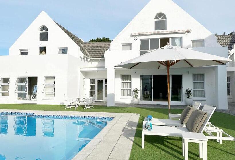 Номер Стандарт, Adrift Guesthouse St Francis Bay