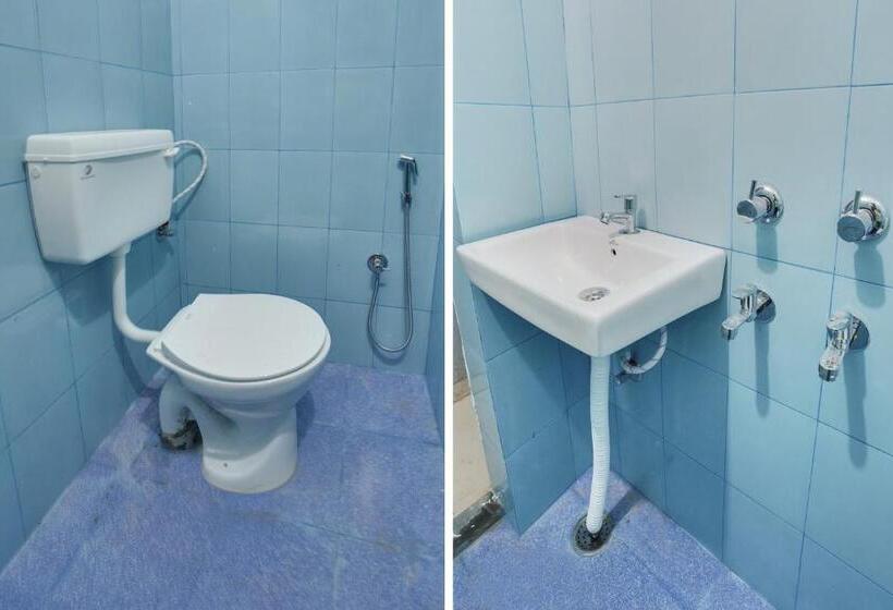 اتاق کلاسیک سه تخته, Spot On Hotel Blue Sky