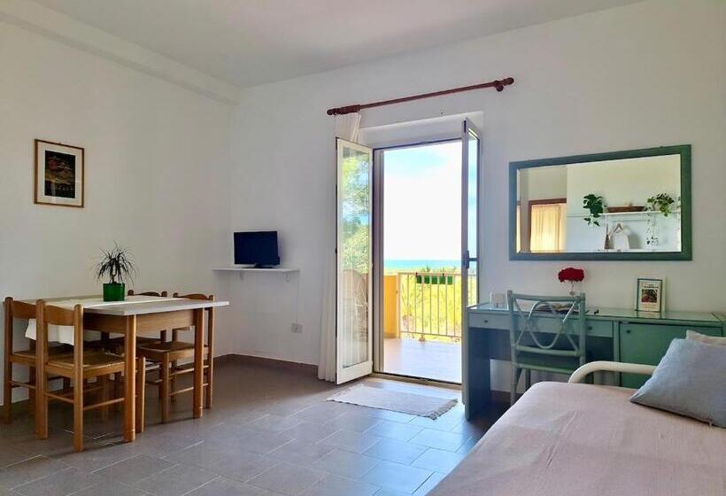 آپارتمان 1 خوابه با بالکن, Villa Amica